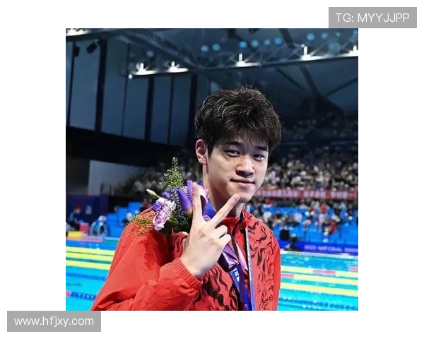 潘展乐强势晋级两项半决赛张雨霏于子迪携手闯入二百蝶下一轮赛场